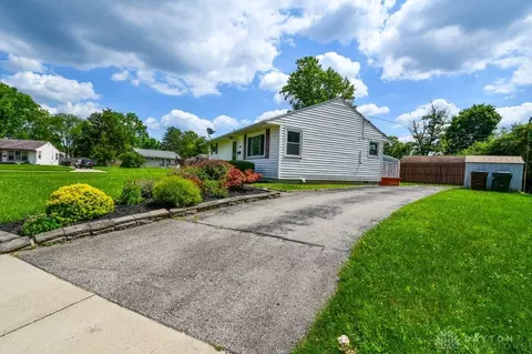 2783 Purdue Dr, Kettering, OH 45420 photo 4