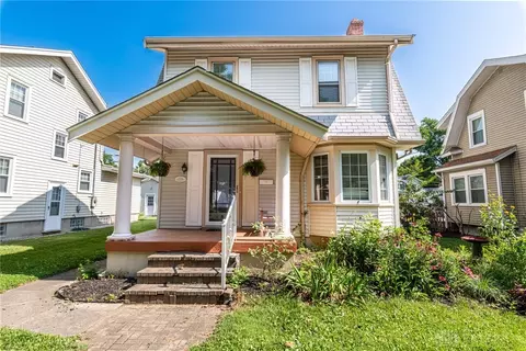 309 Peach Orchard Ave, Oakwood, OH 45419