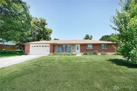 3029 E Rahn Rd, Dayton, OH 45440