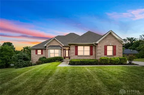 4382 Logsdons Woods Dr, Hamilton, OH 45011