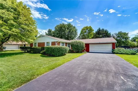 610 Liscum Dr, Dayton, OH 45417