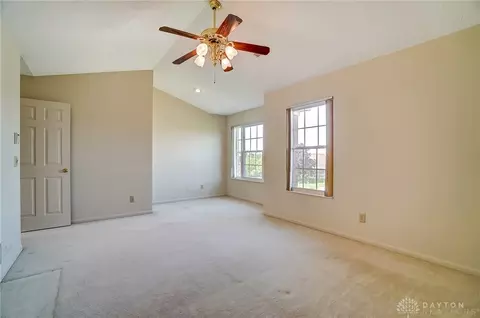 8156 Julian Pl, Centerville, OH 45458 photo 20