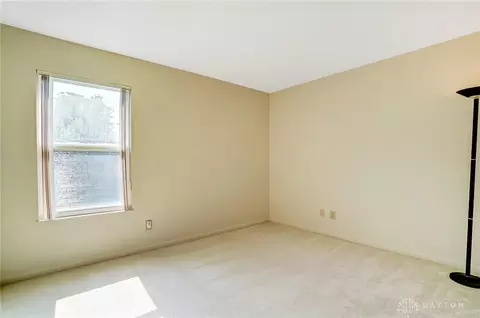 8156 Julian Pl, Centerville, OH 45458 photo 29