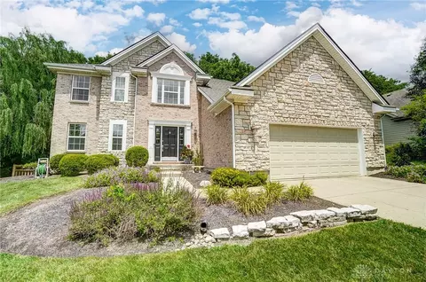 184 Hillcrest Dr, Springboro, OH 45066