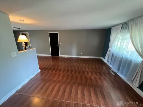 4509 Henrich Dr, Kettering, OH 45429 photo 6