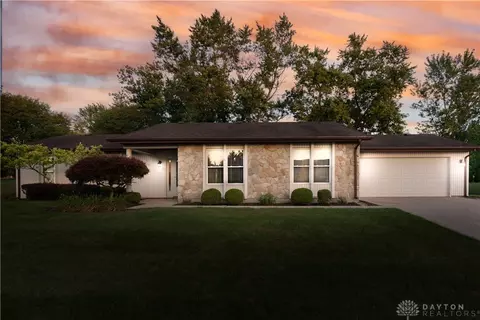 707 E Parkwood St, Sidney, OH 45365