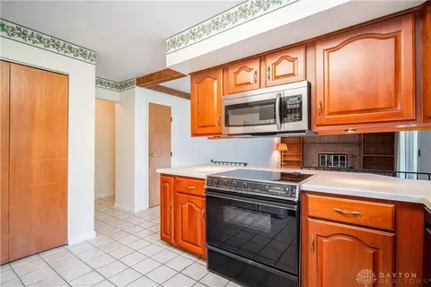 1022 E Rahn Rd, Centerville, OH 45429 photo 12