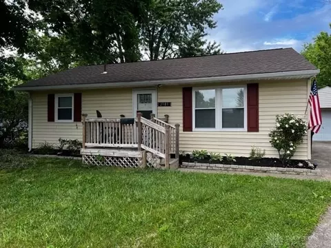 2989 Daisy Ct, Dayton, OH 45420