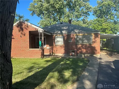 5054 Pensacola Blvd, Moraine, OH 45439