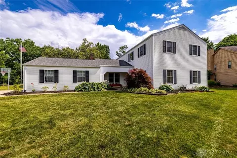 3171 Woods Edge Ct, Maineville, OH 45039