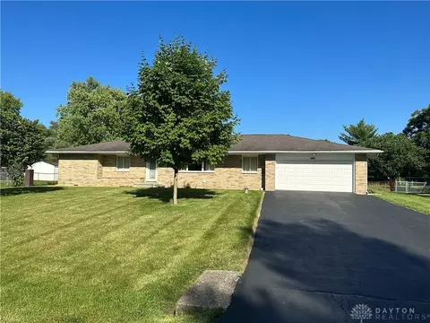 9124 Heritage Rd, Franklin, OH 45005
