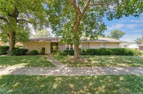 3883 Castano Dr, Dayton, OH 45416