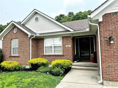 1092 Marty Lee Ln, Carlisle, OH 45005
