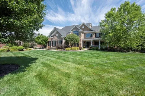 4685 Homestretch Ln, Mason, OH 45040