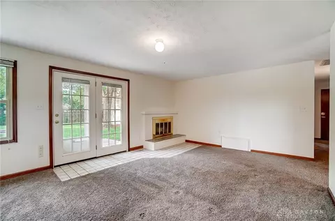 150 E Alex Bell Rd, Centerville, OH 45459 photo 13