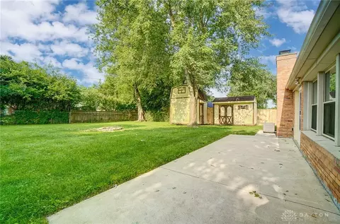 150 E Alex Bell Rd, Centerville, OH 45459 photo 32