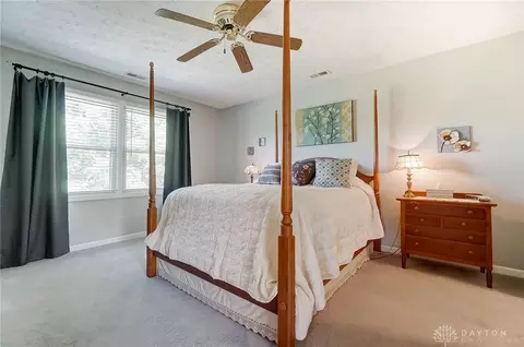 3833 Malaga Cir, Springfield, OH 45502 photo 19