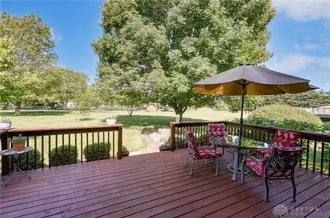 3833 Malaga Cir, Springfield, OH 45502 photo 33