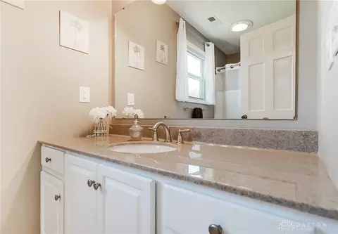3833 Malaga Cir, Springfield, OH 45502 photo 23