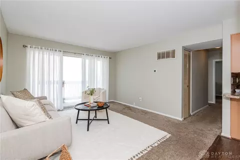 5625 E Coach Dr #J, Kettering, OH 45440 photo 11