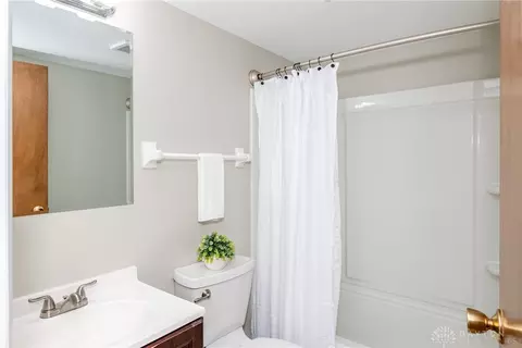 5625 E Coach Dr #J, Kettering, OH 45440 photo 33