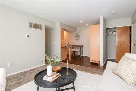 5625 E Coach Dr #J, Kettering, OH 45440 photo 9
