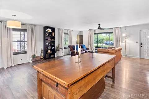 748 E State Route 73, Springboro, OH 45066 photo 5