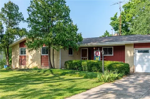 3957 Tomahawk Dr, Medway, OH 45341 photo 4