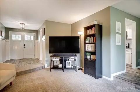 271 Glenburn Dr, Centerville, OH 45459 photo 7