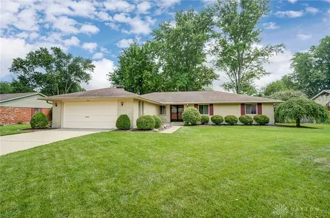 271 Glenburn Dr, Centerville, OH 45459 photo 3