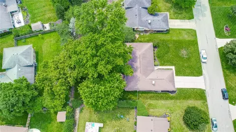 271 Glenburn Dr, Centerville, OH 45459 photo 2