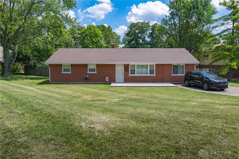 2900 Powhattan Pl, Dayton, OH 45420