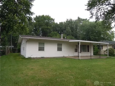 5881 Mayville Dr, Dayton, OH 45432
