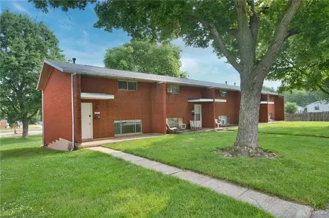 1031 1039 E Pearl St, Miamisburg, OH 45342
