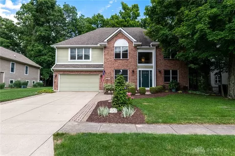 6470 Hollowview Trl, Centerville, OH 45459