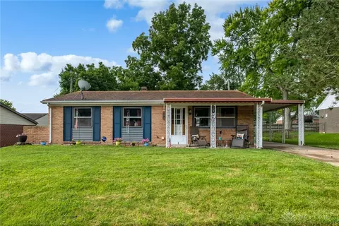 145 Mccraw Dr, Union, OH 45322