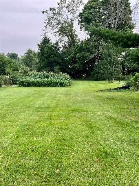 905 E Main St, Eaton, OH 45320 photo 11