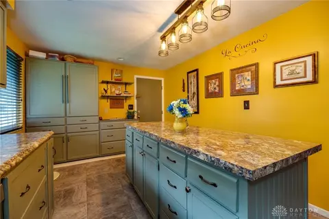4832 Marybrook Dr, Kettering, OH 45429 photo 18