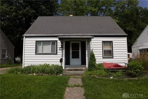 2132 W Bataan Dr, Kettering, OH 45420