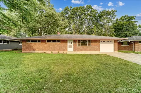 619 Skyview Dr, Dayton, OH 45449