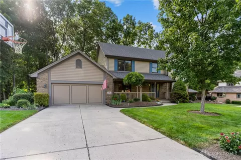 127 Eastwick Ct, Dayton, OH 45440