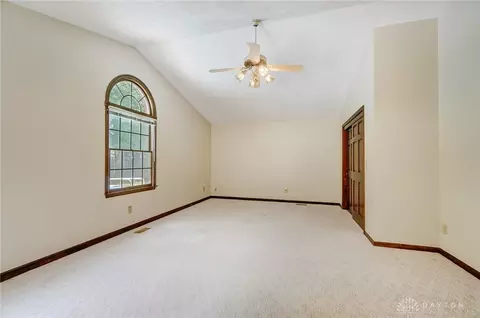 Undisclosed, Centerville, OH 45458 photo 27