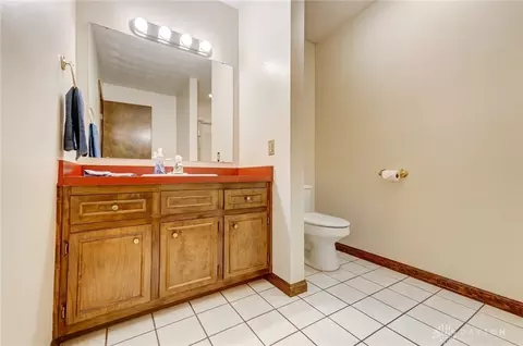 Undisclosed, Centerville, OH 45458 photo 32