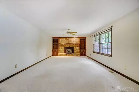 Undisclosed, Centerville, OH 45458 photo 22