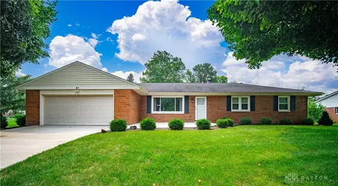 21 Sexton Dr, Xenia, OH 45385
