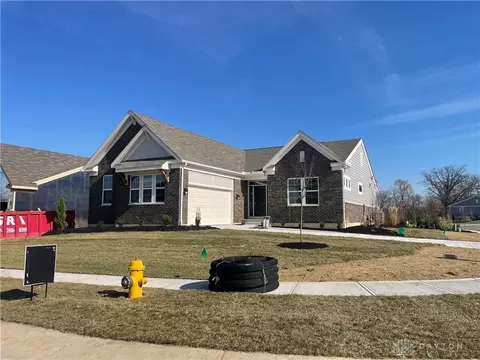 1820 Archerfield Pl, Miamisburg, OH 45342