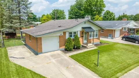 2157 Grice Ln, Kettering, OH 45429 photo 3