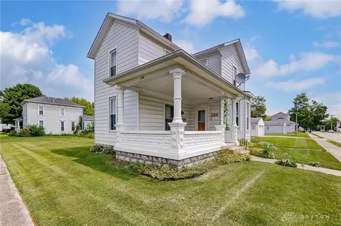 198 S Wall St, Covington, OH 45318
