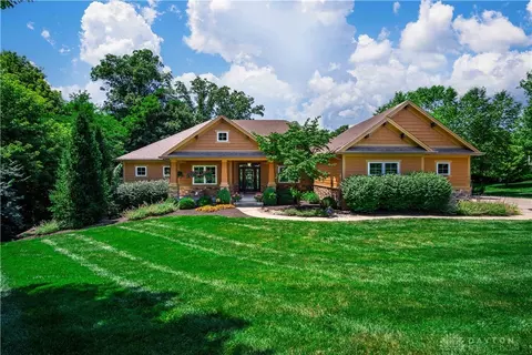 7165 Sheffield Way, Waynesville, OH 45068