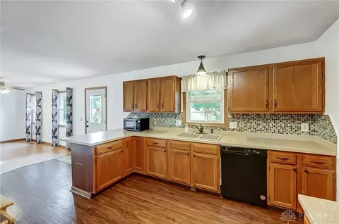 2300 Ridge Rd, Springfield, OH 45502 photo 11